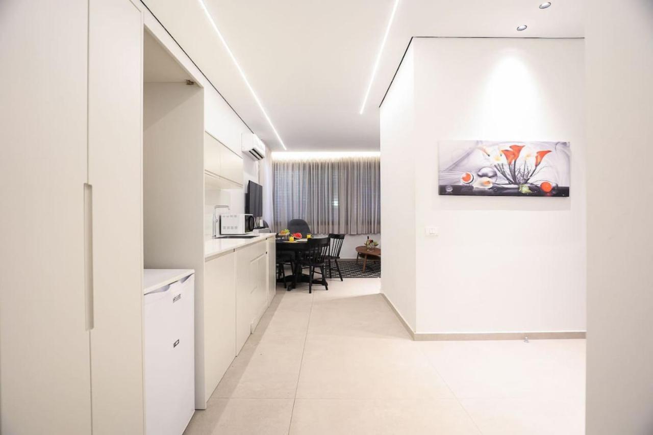 Apartment Cozy In The Heart Of With Shelter By Sea N' Rent